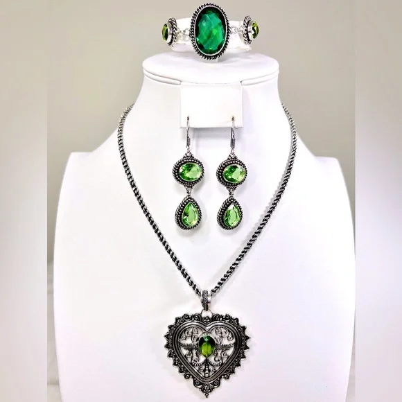 Peridot Rope Design 925 Pendant Bracelet Earrings & Chain (synthetic stones) - Picture 1 of 11